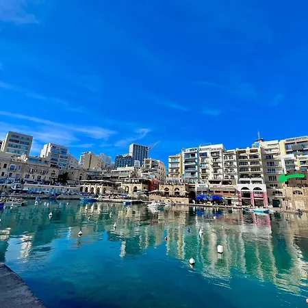 Δωμάτια σε οικογενειακή κατοικία S2 Single Room, Shared Bathroom Saint Julian's